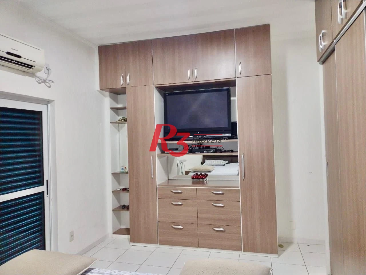 Casa com 3 dormitórios à venda, 200 m² por R$ 900.000,00 - Vila Belmiro - Santos/SP
