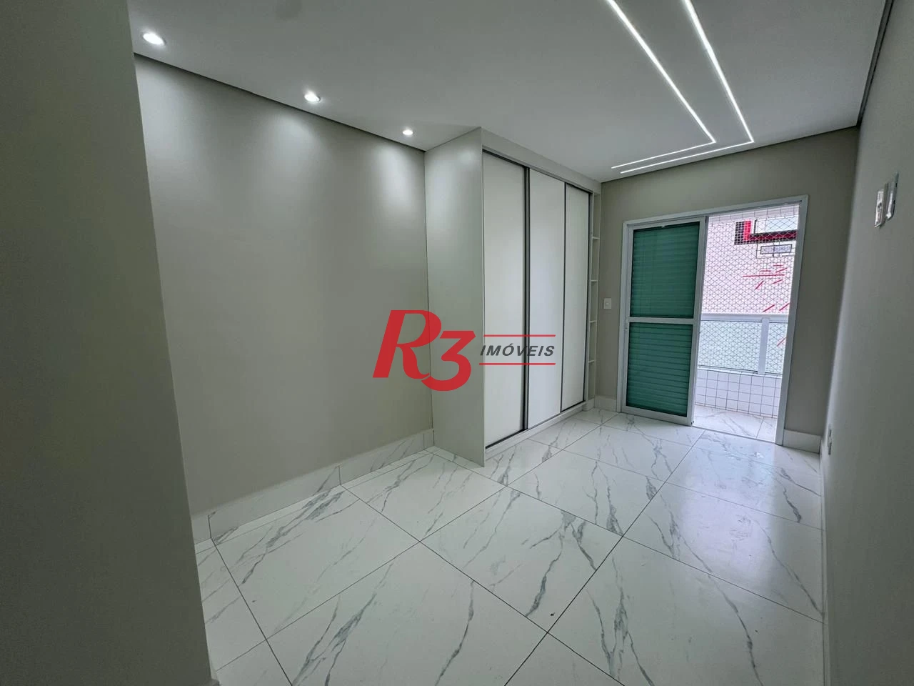Apartamento com 3 dormitórios à venda, 116 m² por R$ 850.000,00 - Aviação - Praia Grande/SP