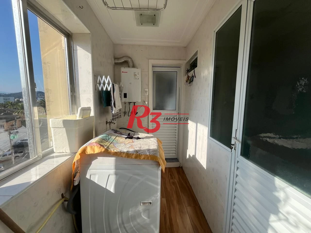 Apartamento com 3 dormitórios à venda, 120 m² por R$ 950.000,00 - Pitangueiras – P – Morro do Maluf - Guarujá/SP