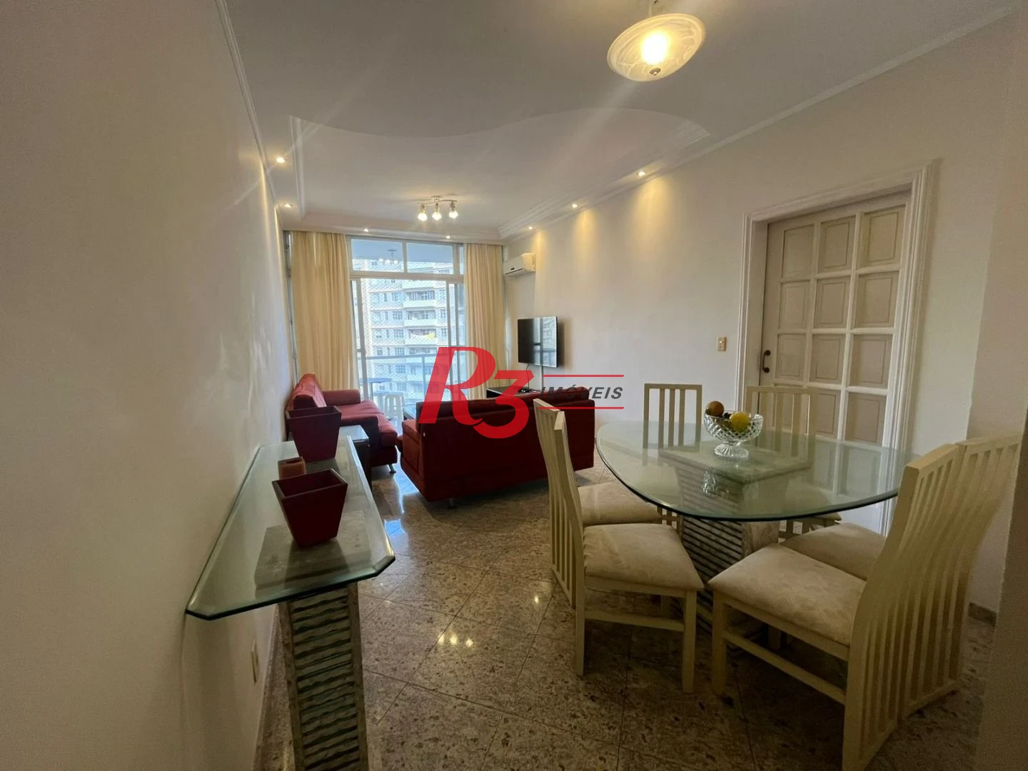 Apartamento com 3 dormitórios à venda, 115 m² por R$ 595.000,00 - Pitangueiras - Guarujá/SP