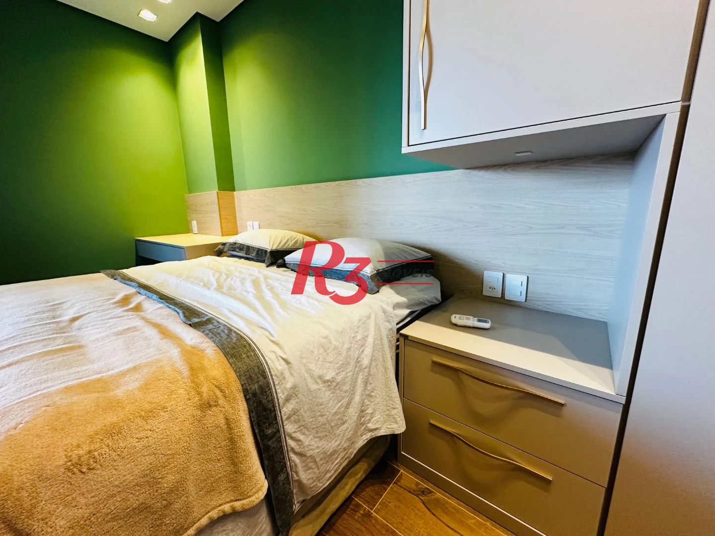 Flat com 1 dormitório para alugar, 43 m² por R$ 7.500,02/mês - Boqueirão - Santos/SP