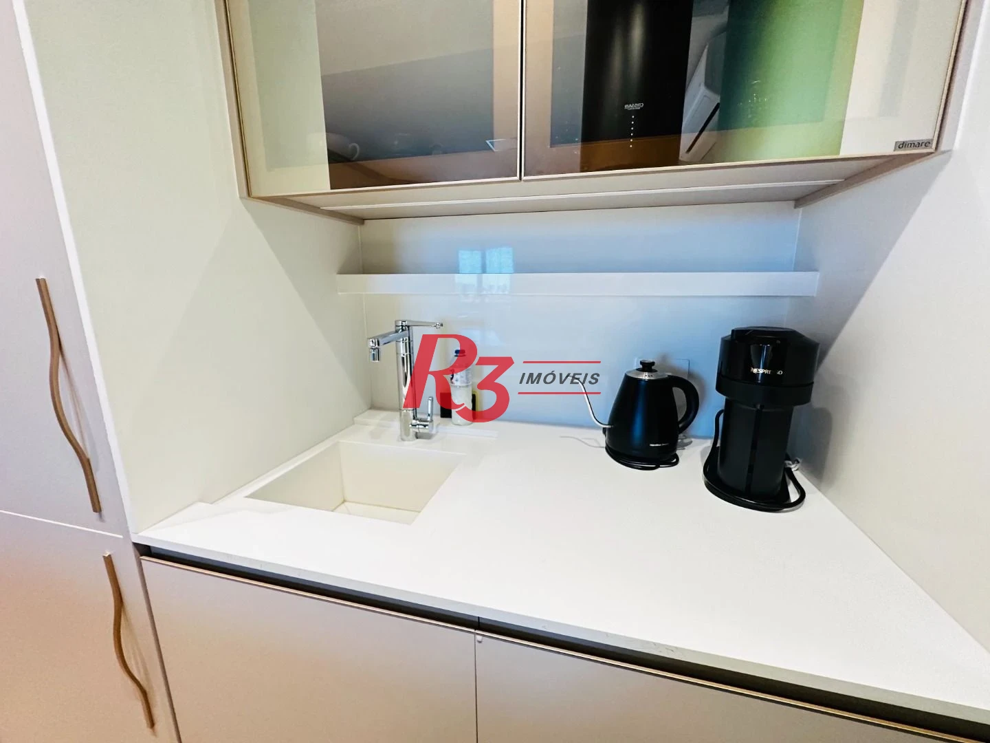 Flat com 1 dormitório para alugar, 43 m² por R$ 7.500,02/mês - Boqueirão - Santos/SP