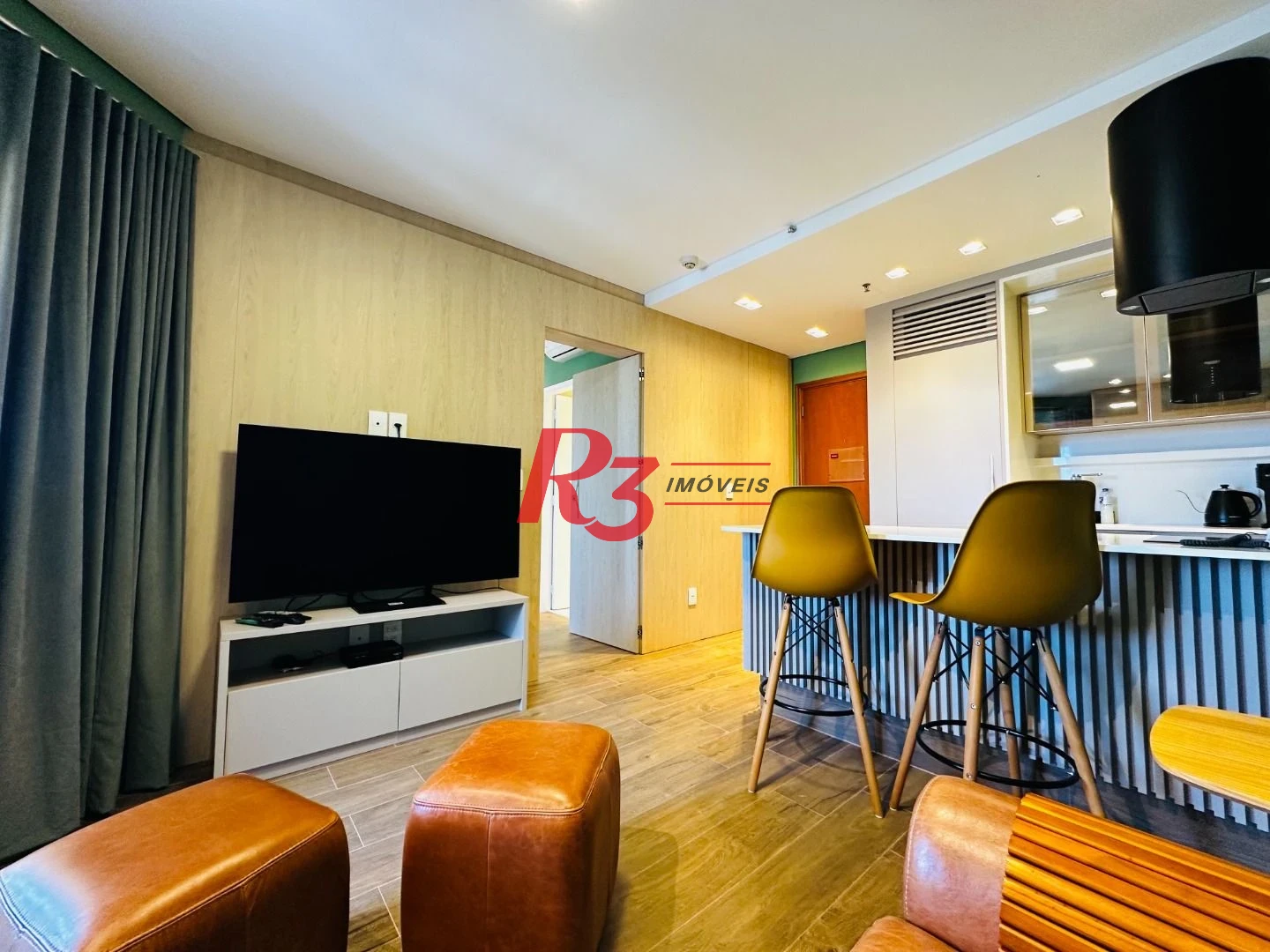 Flat com 1 dormitório para alugar, 43 m² por R$ 7.500,02/mês - Boqueirão - Santos/SP
