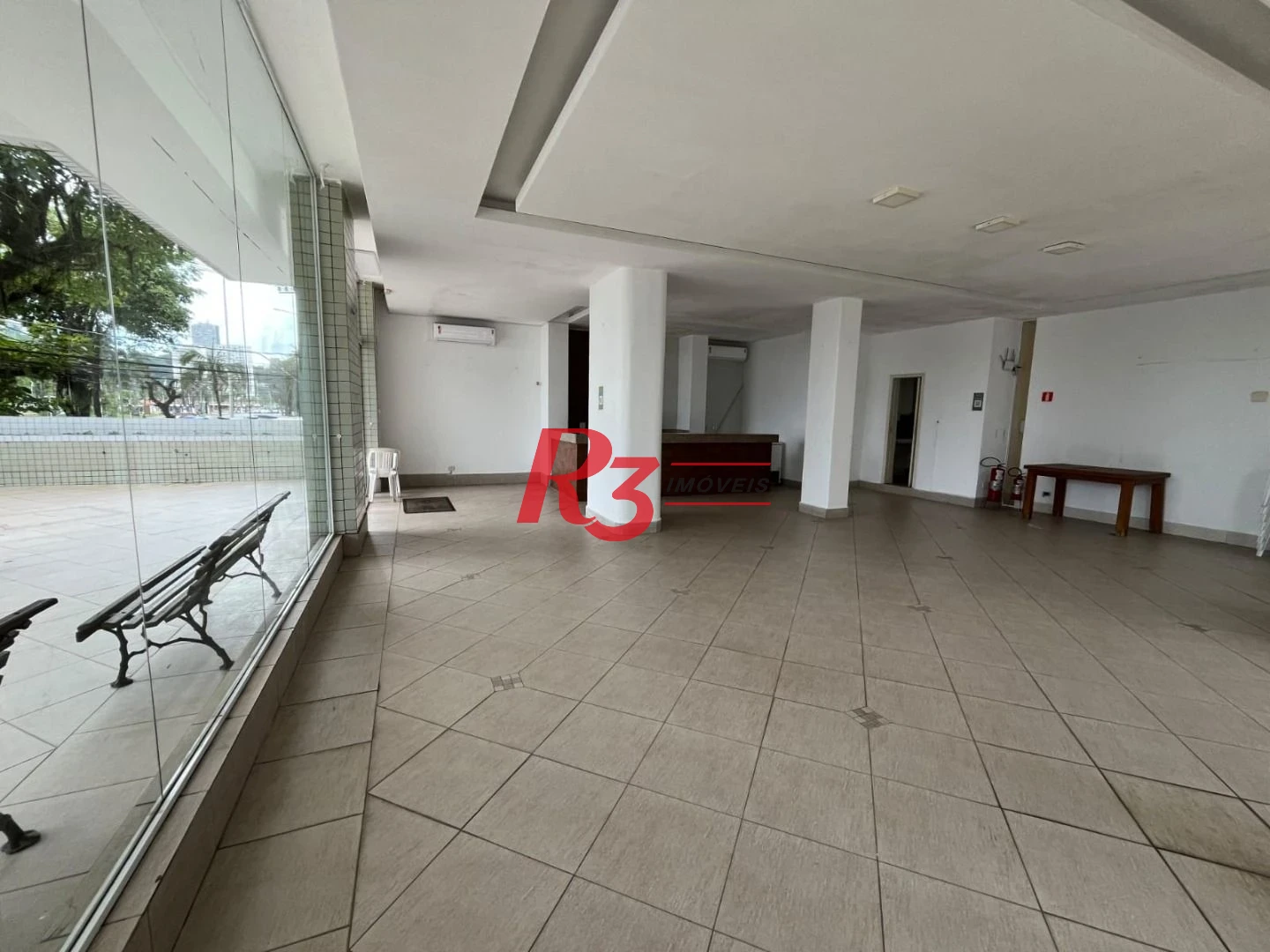 Apartamento com 3 dormitórios à venda, 133 m² por R$ 490.000,00 - Itararé - São Vicente/SP