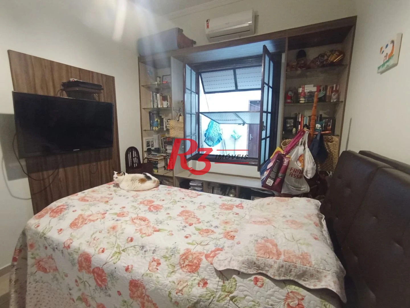 Sobrado com 3 dormitórios à venda, 185 m² por R$ 1.500.000,00 - José Menino - Santos/SP