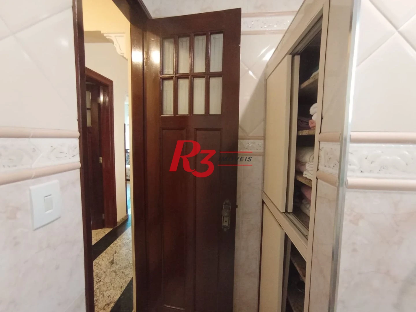 Sobrado com 3 dormitórios à venda, 185 m² por R$ 1.500.000,00 - José Menino - Santos/SP
