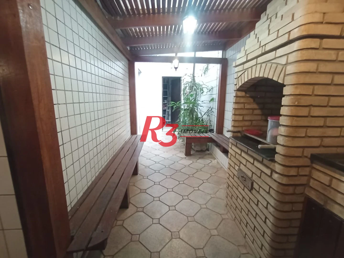Sobrado com 3 dormitórios à venda, 185 m² por R$ 1.500.000,00 - José Menino - Santos/SP