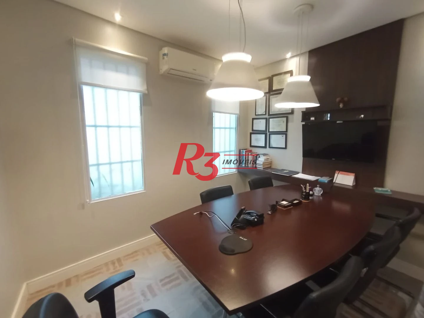 Sobrado com 3 dormitórios à venda, 185 m² por R$ 1.500.000,00 - José Menino - Santos/SP