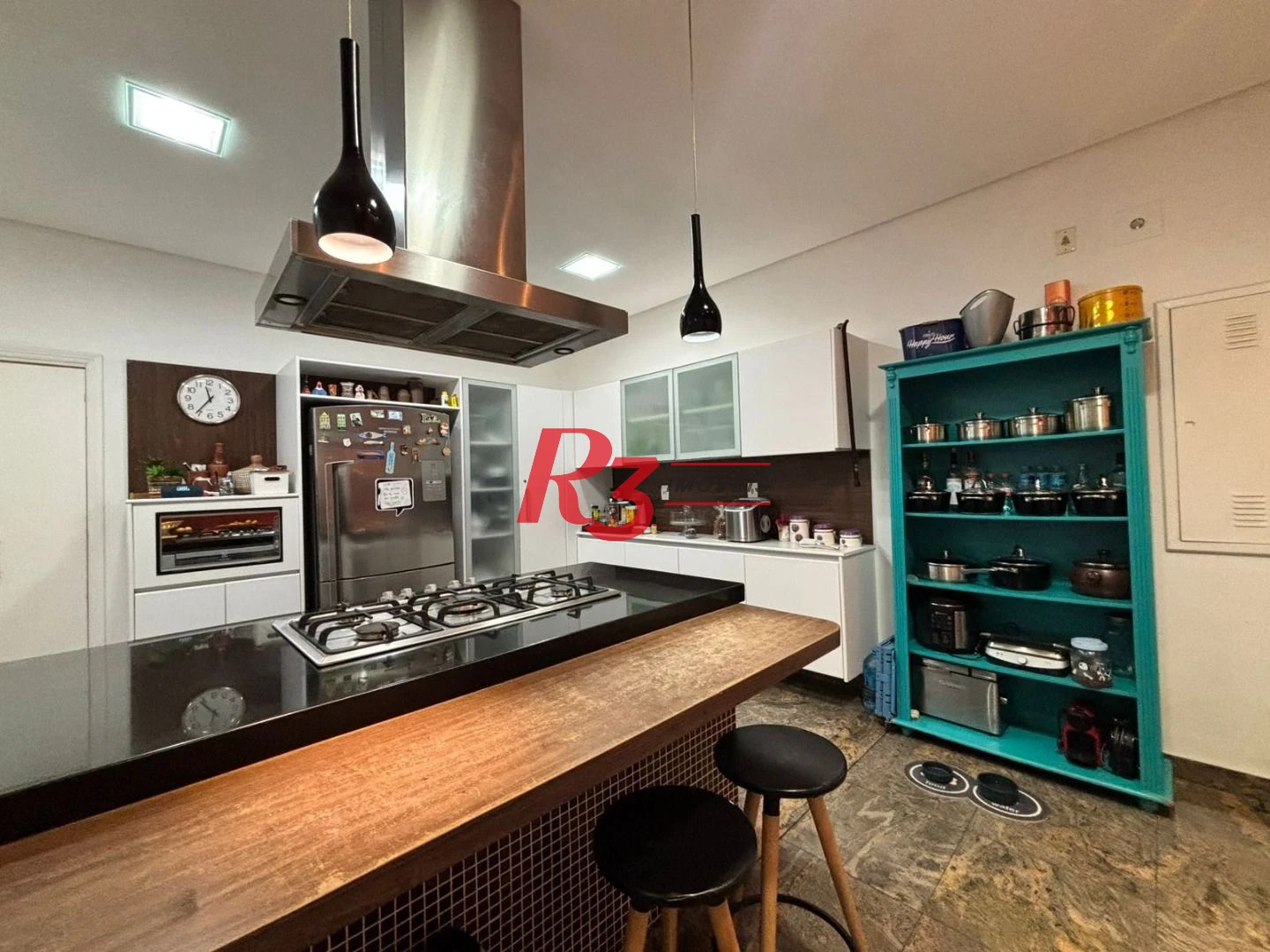 Cobertura à venda, 300 m² por R$ 3.900.000,00 - Gonzaga - Santos/SP