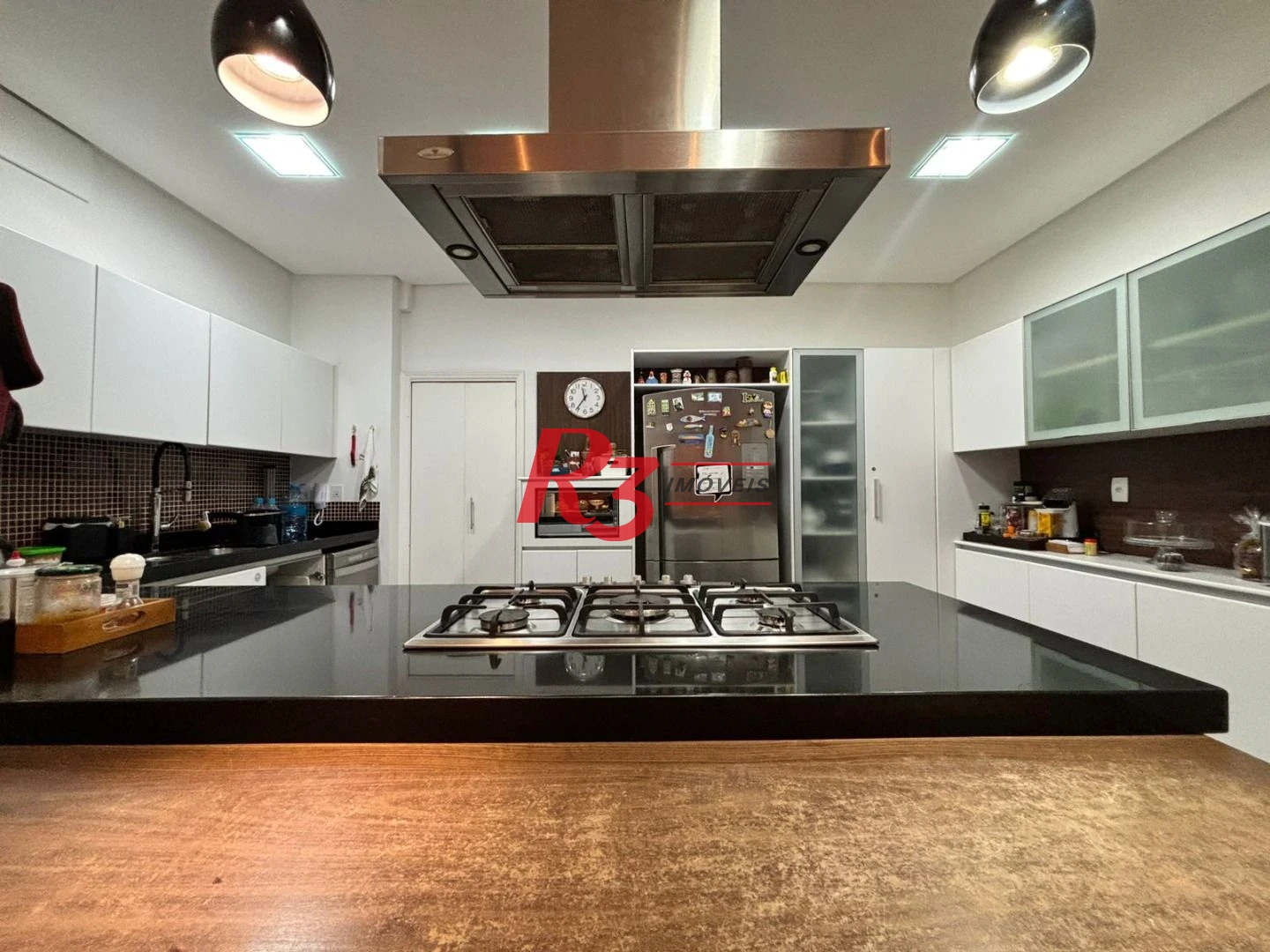 Cobertura à venda, 300 m² por R$ 3.900.000,00 - Gonzaga - Santos/SP