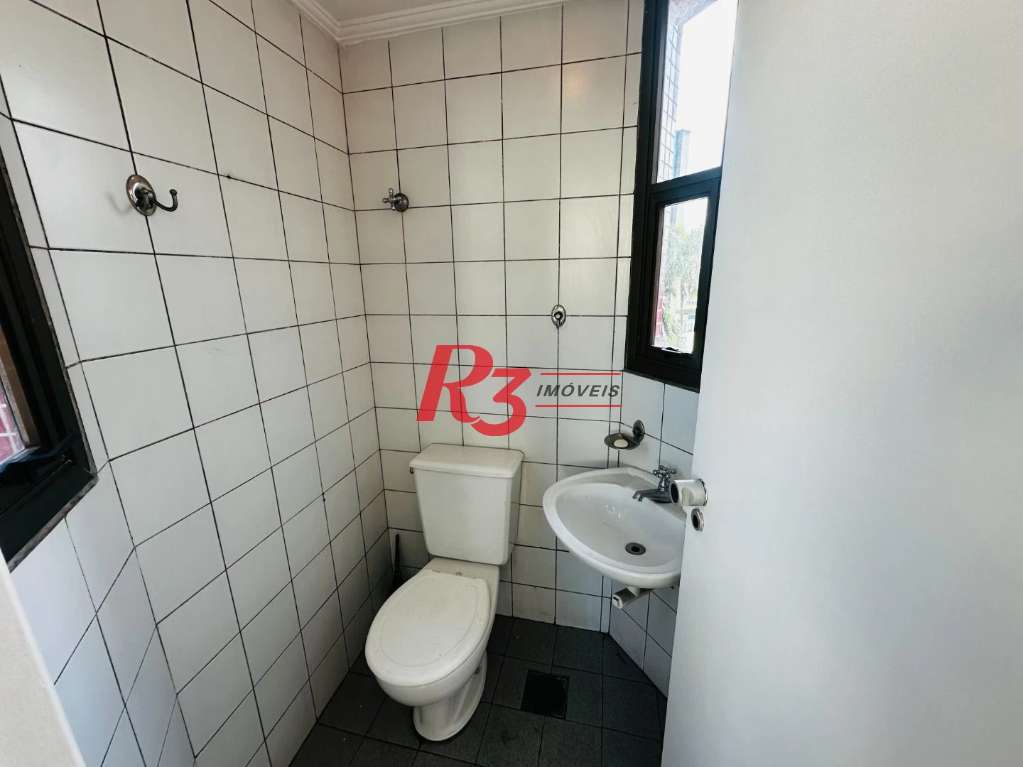 Sala à venda, 73 m² por R$ 449.000,00 - Gonzaga - Santos/SP