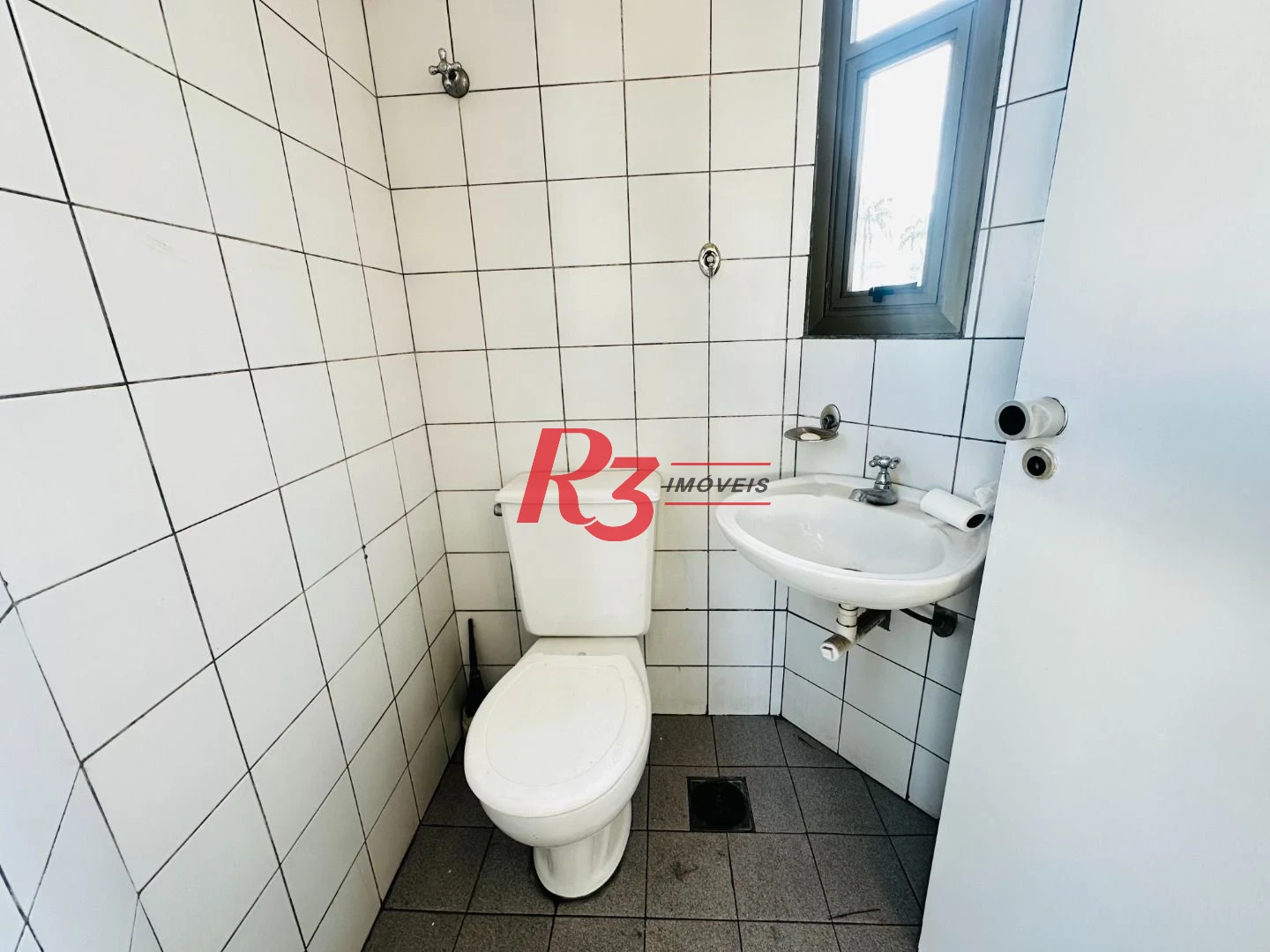 Sala à venda, 73 m² por R$ 449.000,00 - Gonzaga - Santos/SP