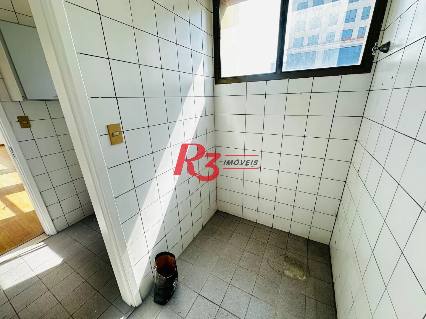 Sala à venda, 73 m² por R$ 449.000,00 - Gonzaga - Santos/SP