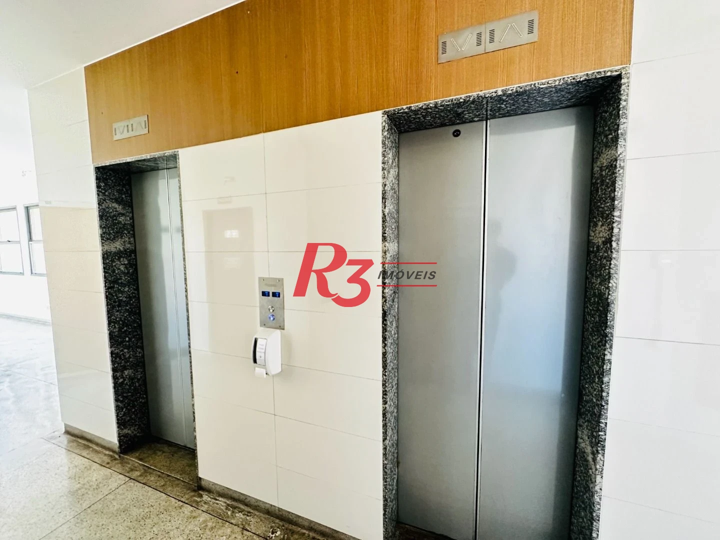 Sala à venda, 73 m² por R$ 449.000,00 - Gonzaga - Santos/SP