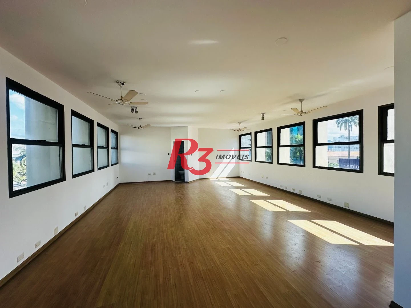 Sala à venda, 73 m² por R$ 449.000,00 - Gonzaga - Santos/SP