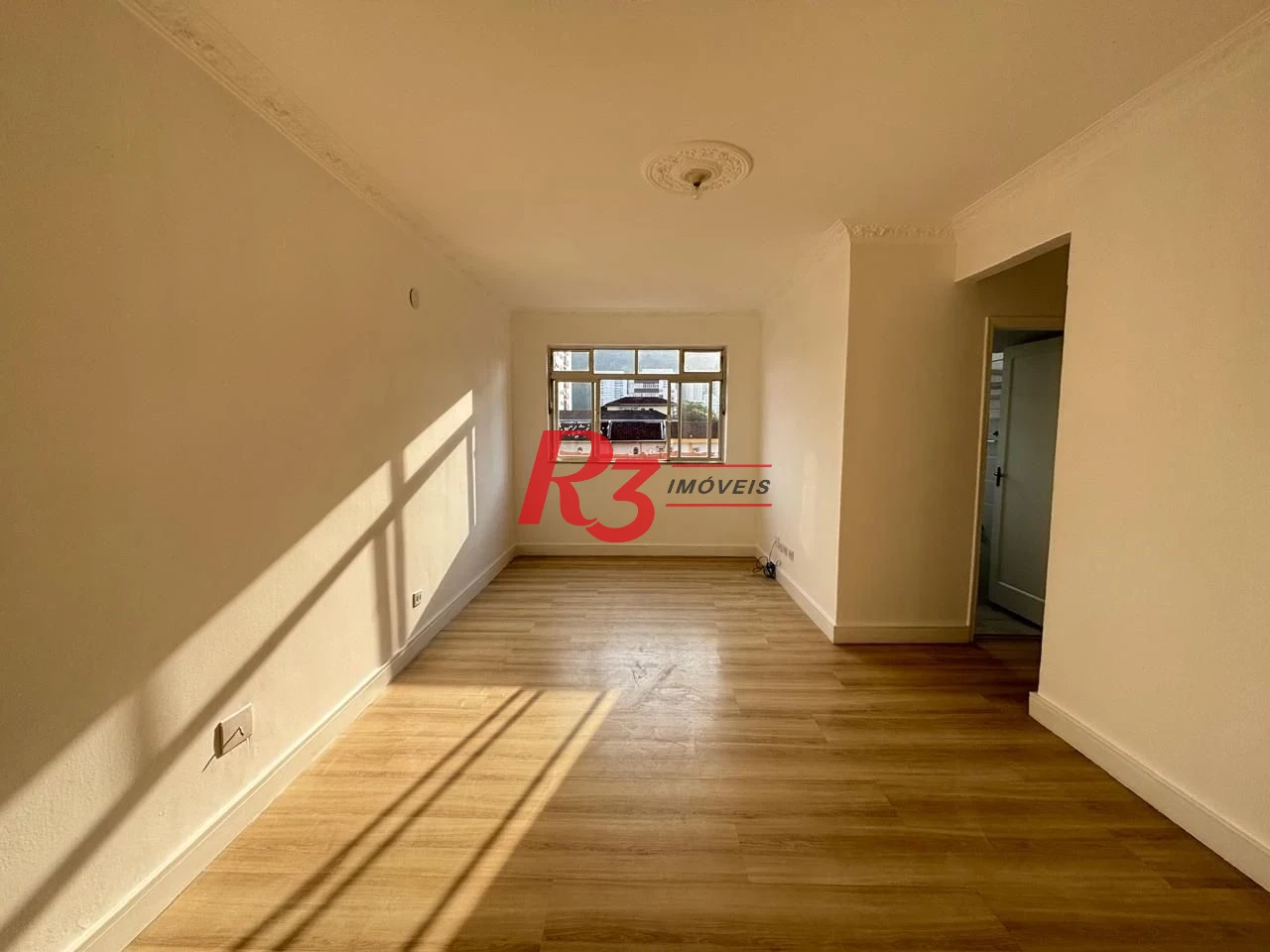 Apartamento com 2 dormitórios à venda, 59 m² por R$ 380.000,00 - Campo Grande - Santos/SP