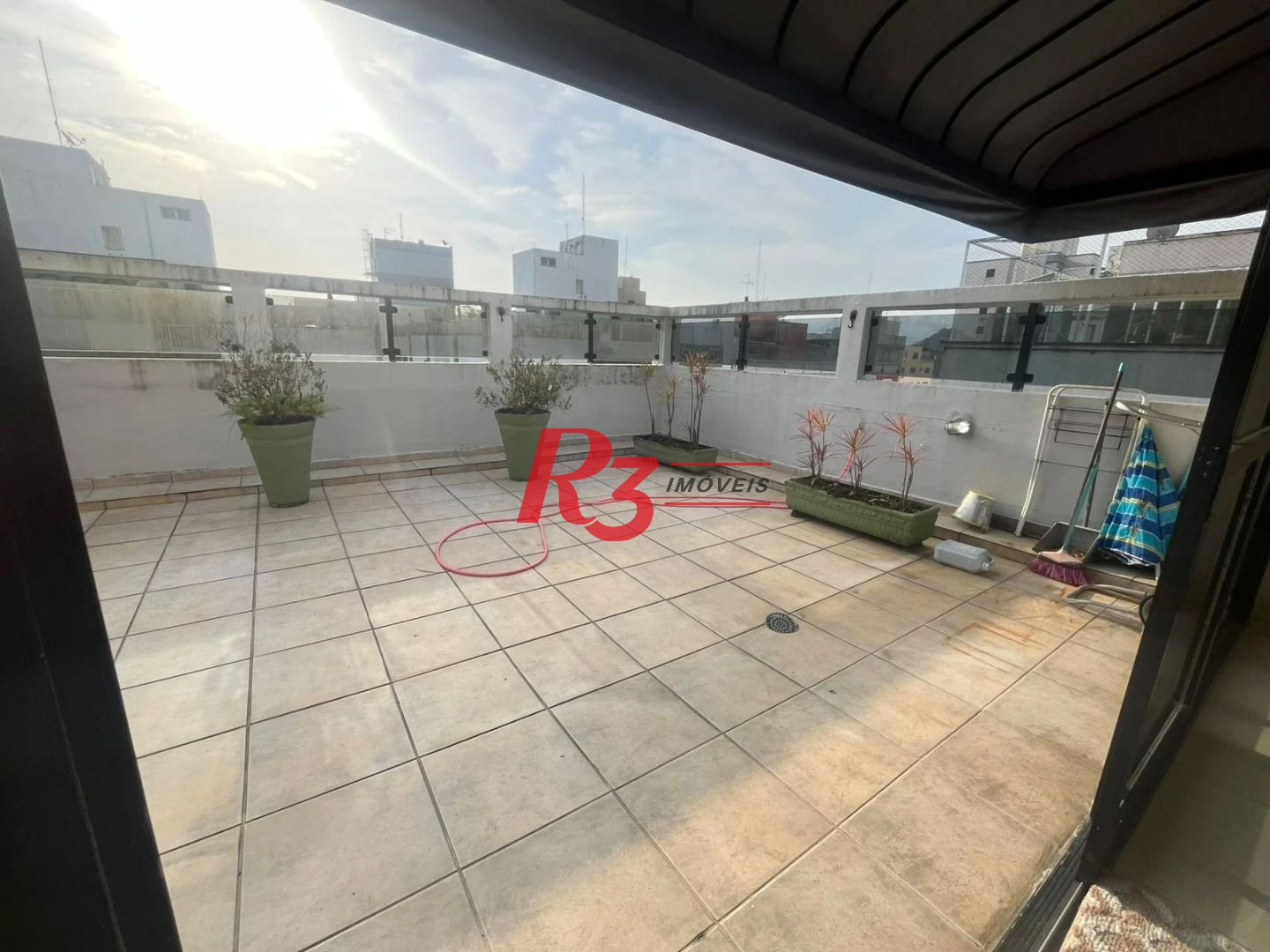 Cobertura à venda, 360 m² por R$ 1.100.000,00 - Jardim Las Palmas - Guarujá/SP