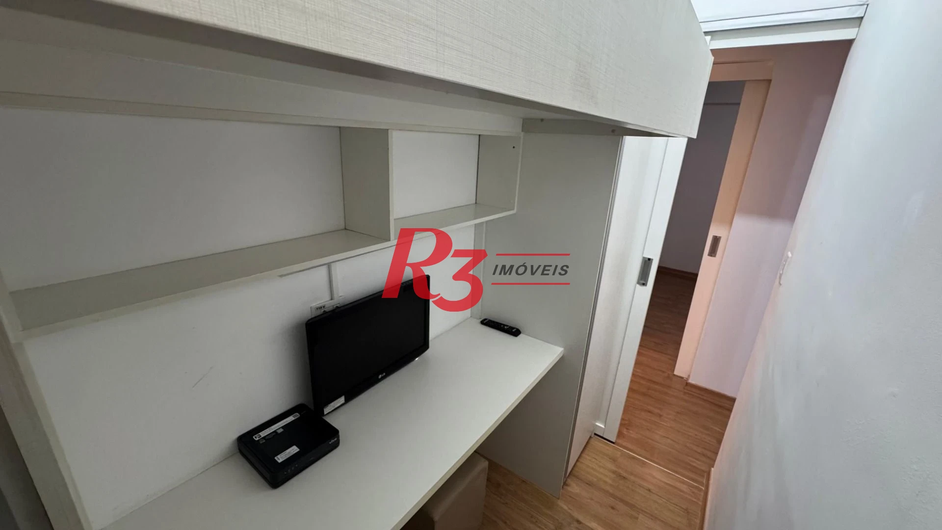 Apartamento com 2 dormitórios à venda, 51 m² por R$ 550.000,00 - Vila Matias - Santos/SP