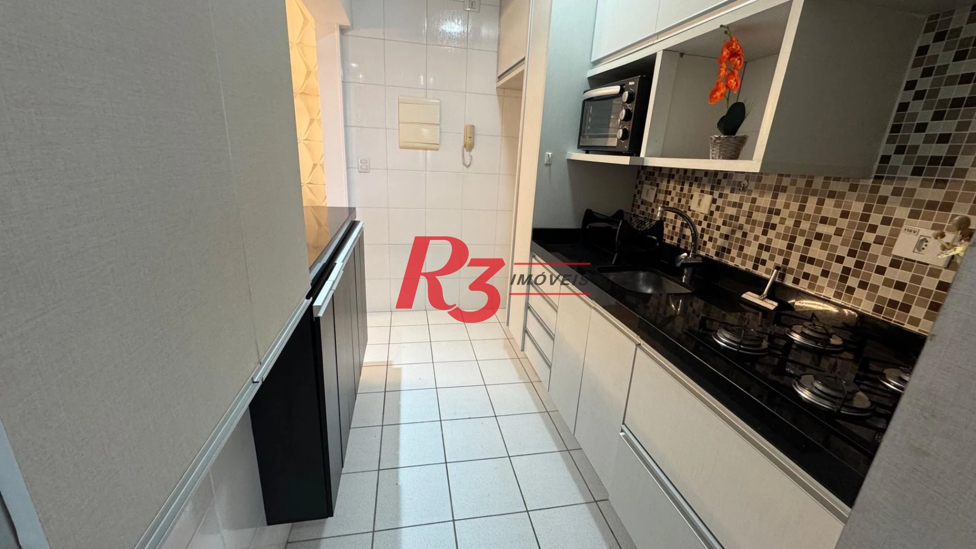 Apartamento com 2 dormitórios à venda, 51 m² por R$ 550.000,00 - Vila Matias - Santos/SP