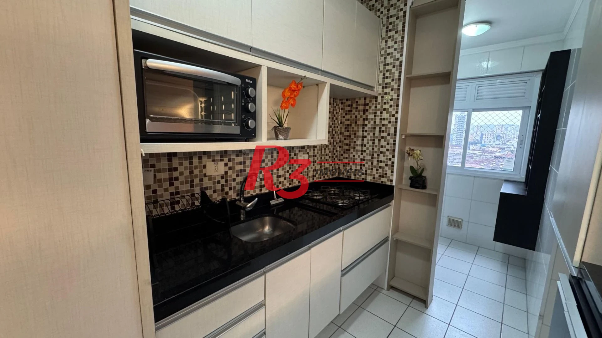 Apartamento com 2 dormitórios à venda, 51 m² por R$ 550.000,00 - Vila Matias - Santos/SP