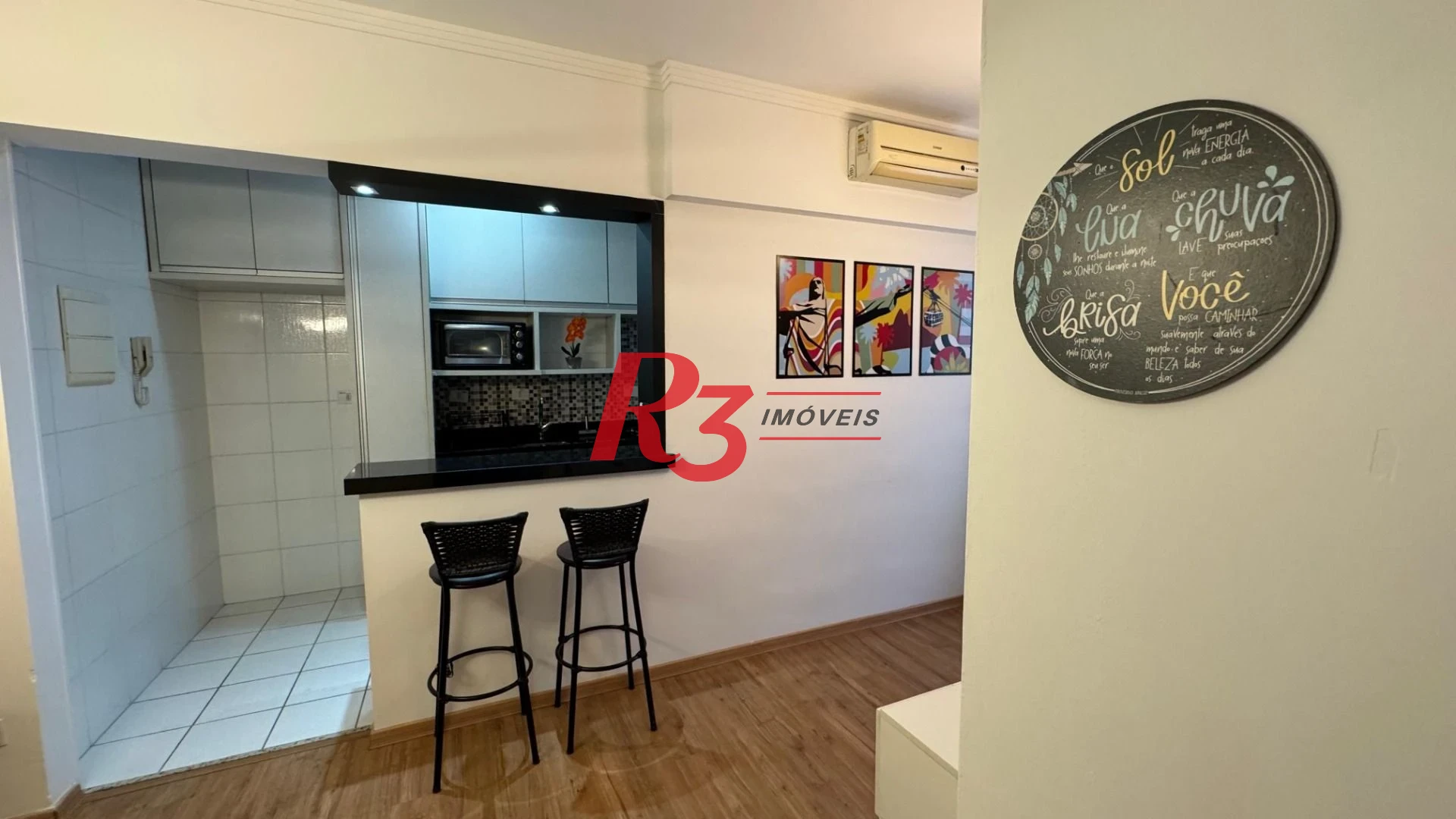 Apartamento com 2 dormitórios à venda, 51 m² por R$ 550.000,00 - Vila Matias - Santos/SP