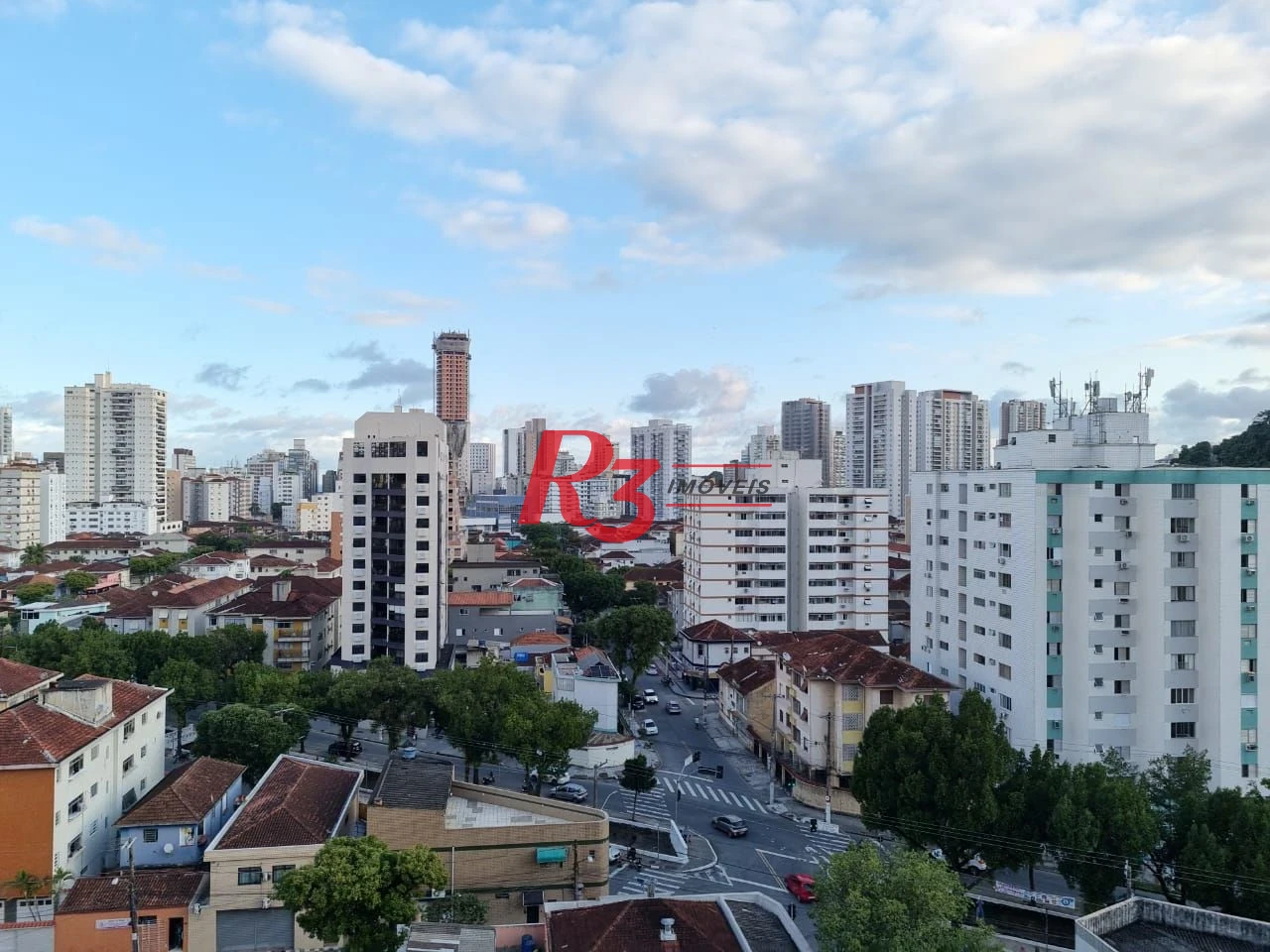 Apartamento com 2 dormitórios à venda, 95 m² por R$ 615.000,00 - Marapé - Santos/SP