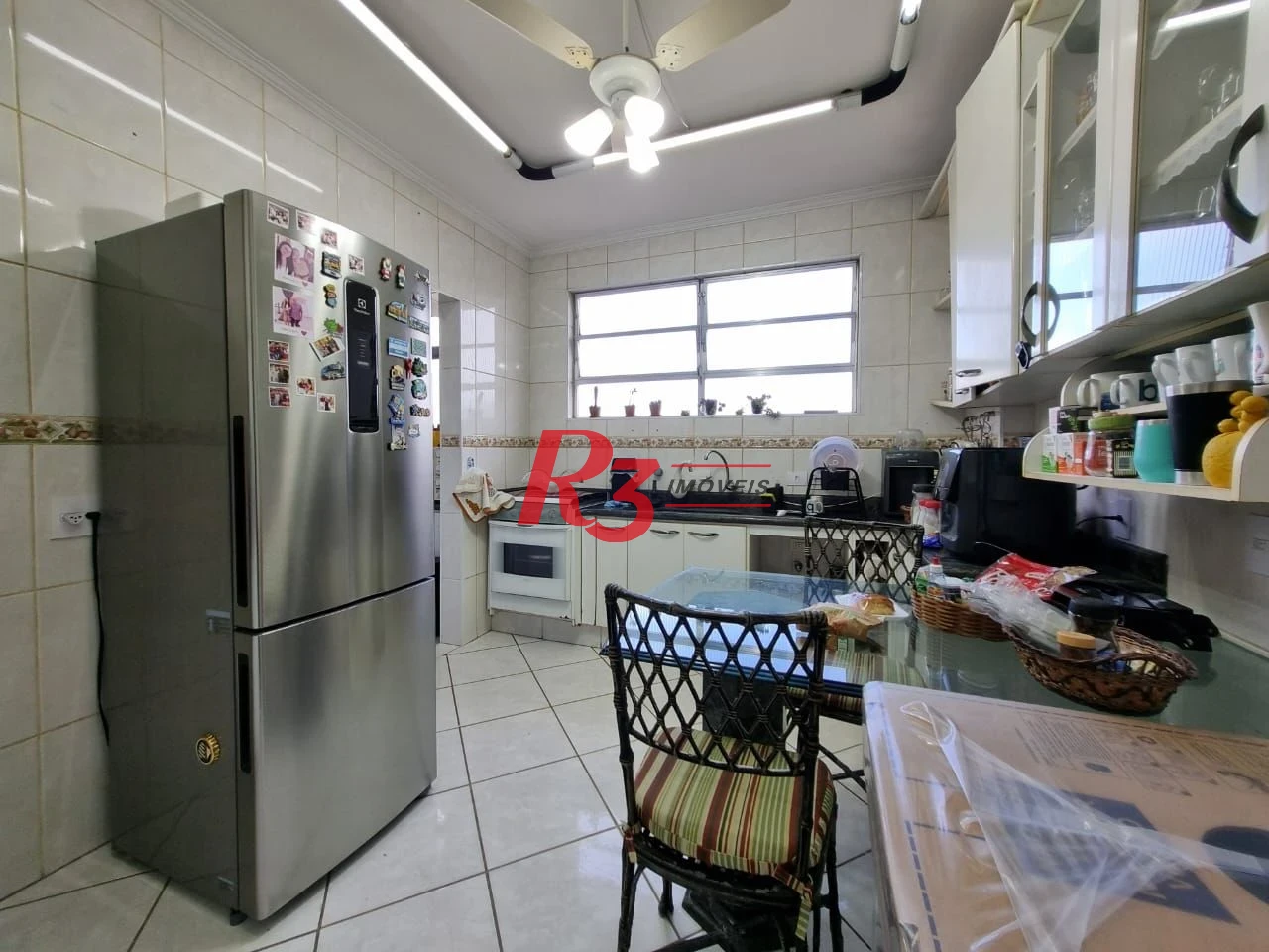 Apartamento com 2 dormitórios à venda, 95 m² por R$ 615.000,00 - Marapé - Santos/SP