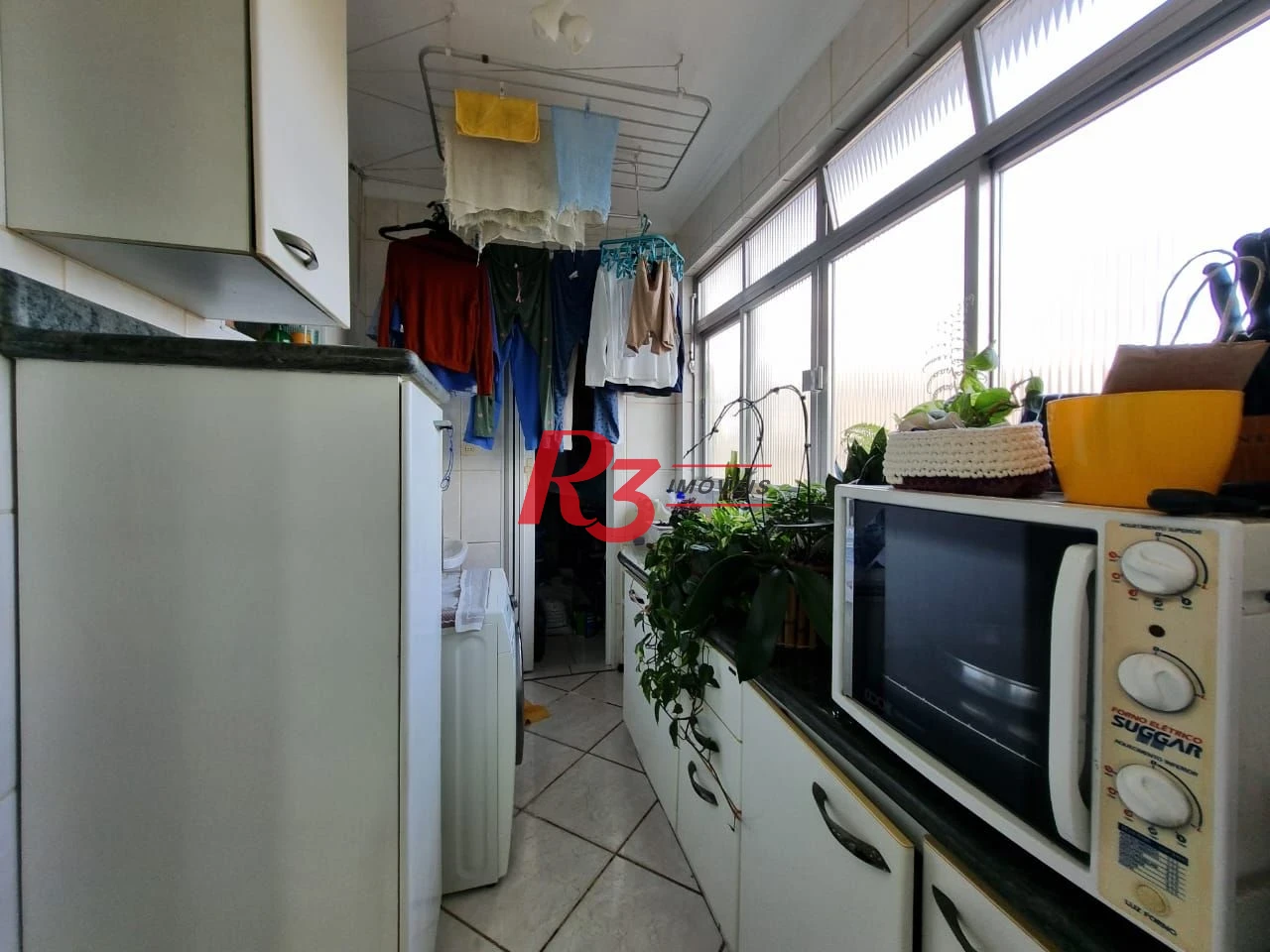 Apartamento com 2 dormitórios à venda, 95 m² por R$ 615.000,00 - Marapé - Santos/SP