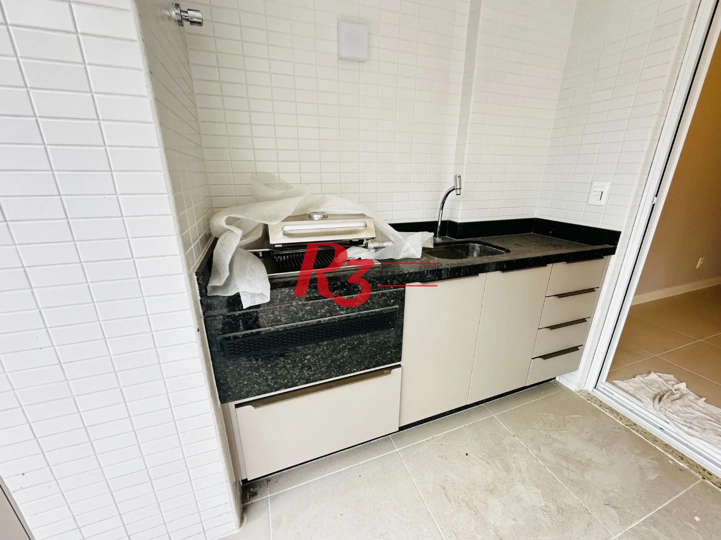 Apartamento Garden com 2 dormitórios à venda, 108 m² por R$ 1.300.000,00 - Vila Rica - Santos/SP