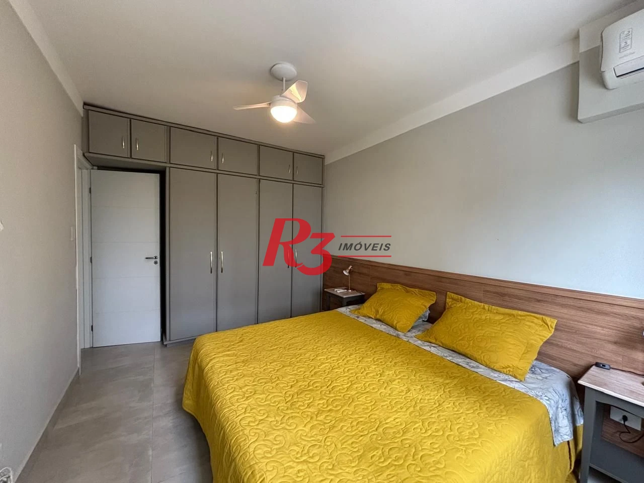 Apartamento com 2 dormitórios para alugar, 70 m² por R$ 4.700,00/mês - Ponta da Praia - Santos/SP