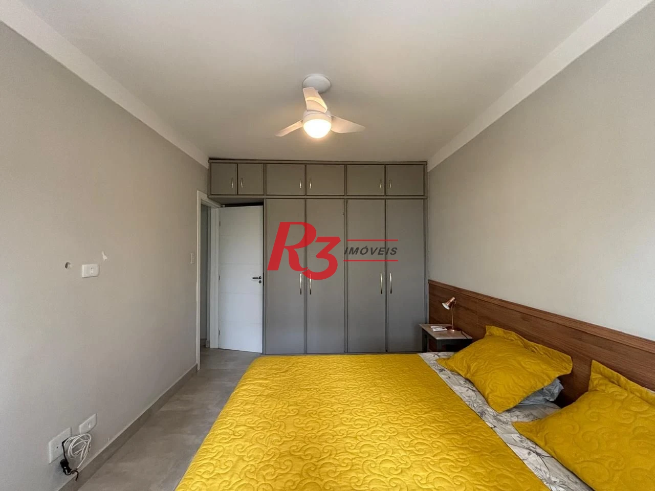 Apartamento com 2 dormitórios para alugar, 70 m² por R$ 4.700,00/mês - Ponta da Praia - Santos/SP