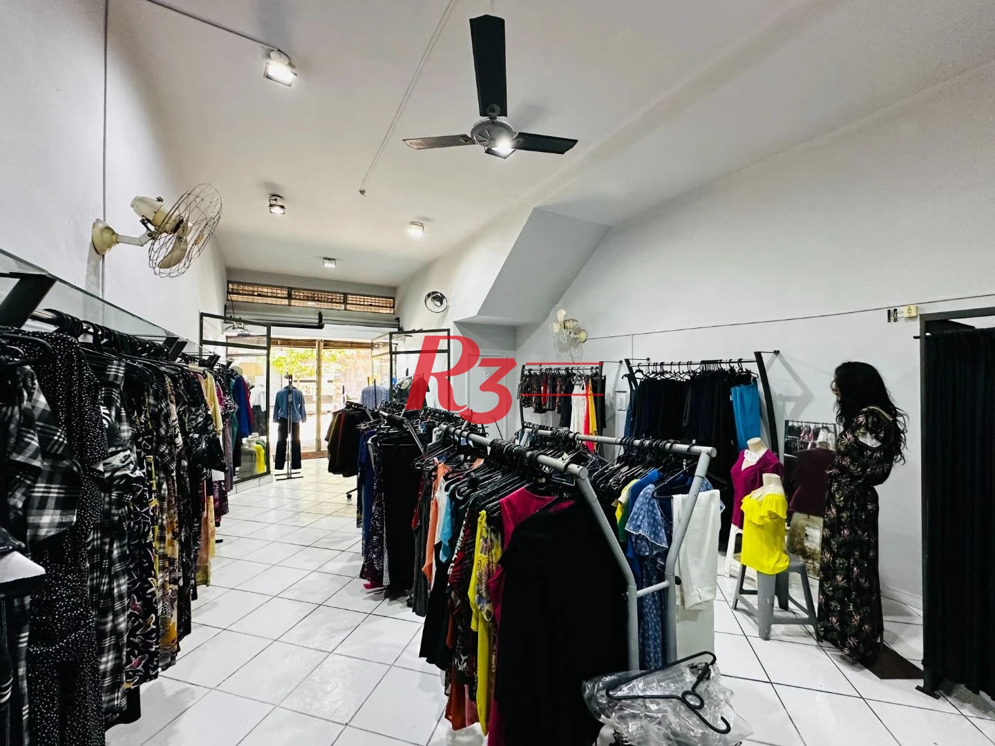 Loja, 70 m² - venda por R$ 420.000,00 ou aluguel por R$ 3.100,00/mês - Centro - Santos/SP