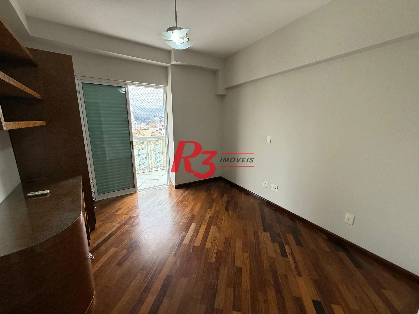 Apartamento com 3 dormitórios à venda, 119 m² por R$ 1.350.000,00 - Boqueirão - Santos/SP
