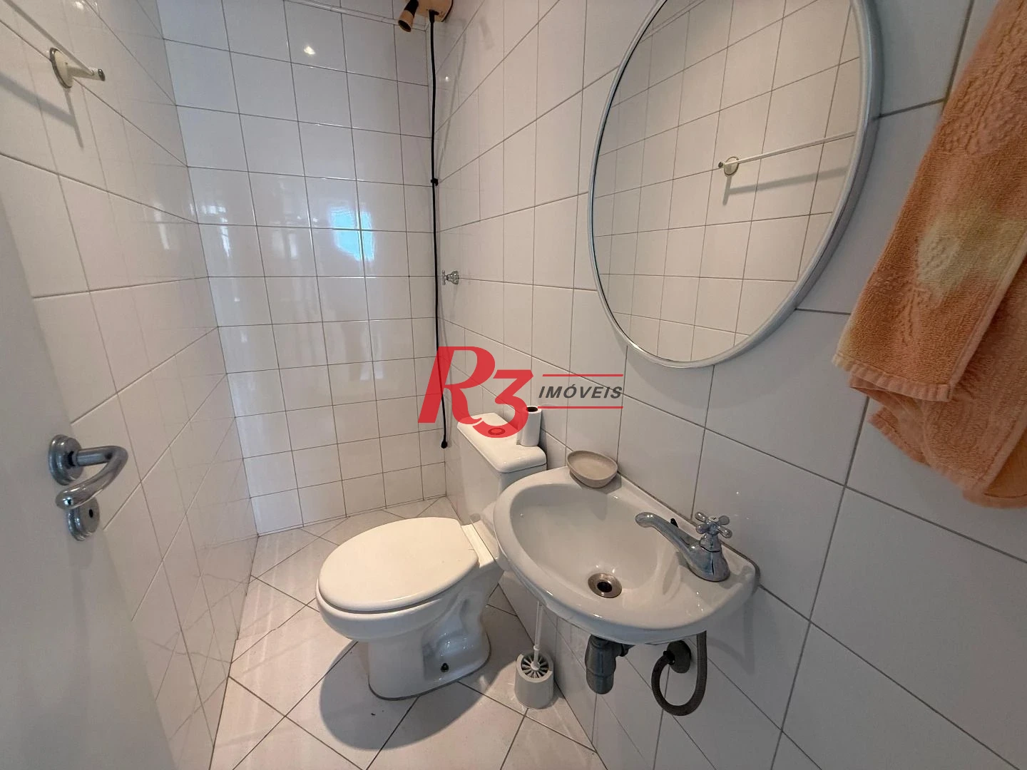 Apartamento com 3 dormitórios à venda, 119 m² por R$ 1.350.000,00 - Boqueirão - Santos/SP