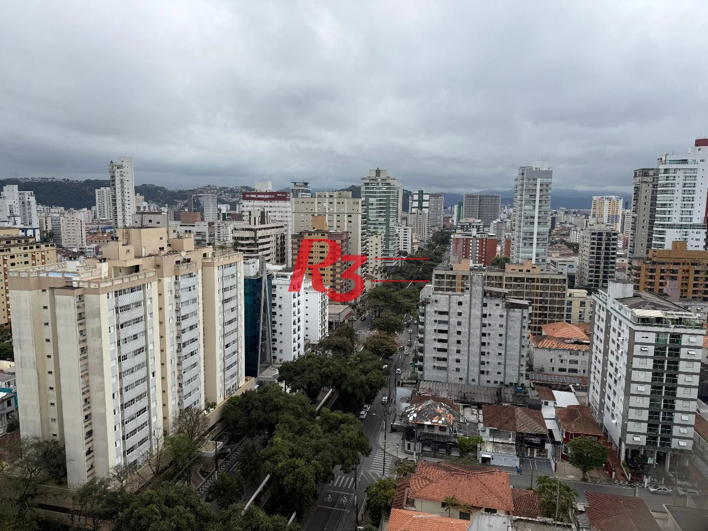 Apartamento com 3 dormitórios à venda, 119 m² por R$ 1.350.000,00 - Boqueirão - Santos/SP