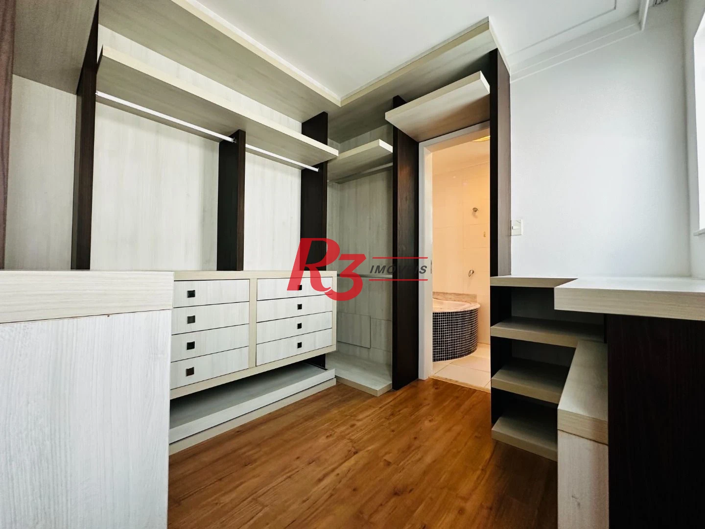 Casa à venda, 210 m² por R$ 1.234.000,00 - Vila Matias - Santos/SP