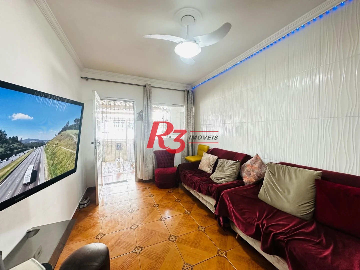 Casa à venda, 153 m² por R$ 470.000,00 - Areia Branca - Santos/SP
