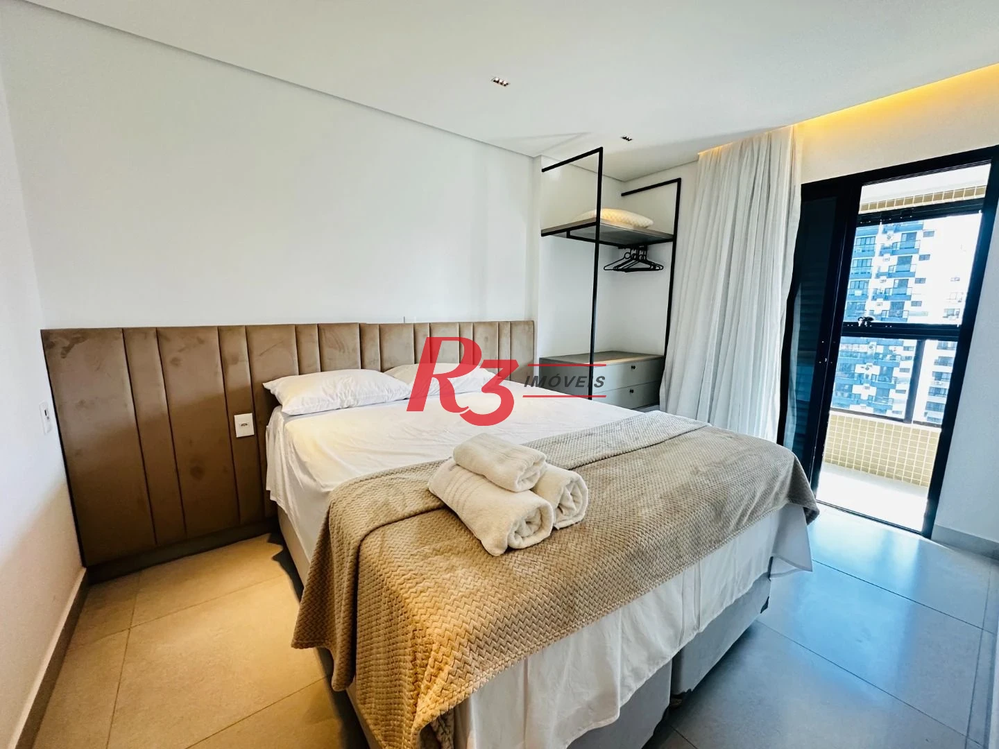 Apartamento com 2 dormitórios à venda, 65 m² por R$ 1.050.000,00 - Ponta da Praia - Santos/SP