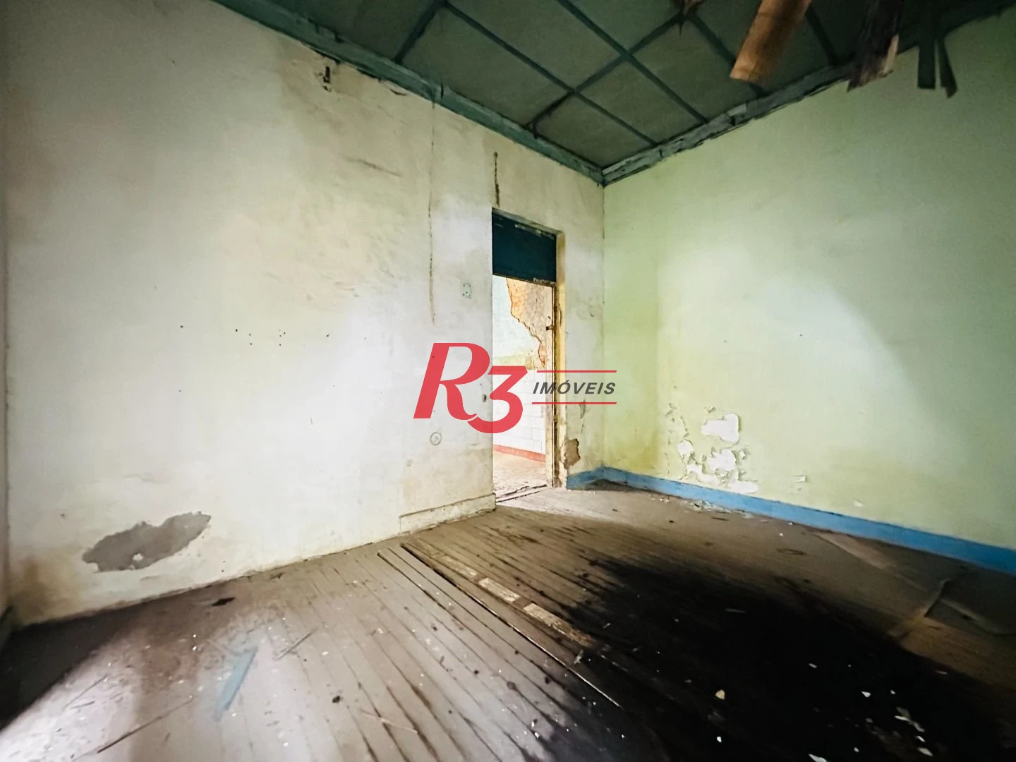Terreno à venda, 718 m² por R$ 4.004.000,00 - Vila Nova - Santos/SP