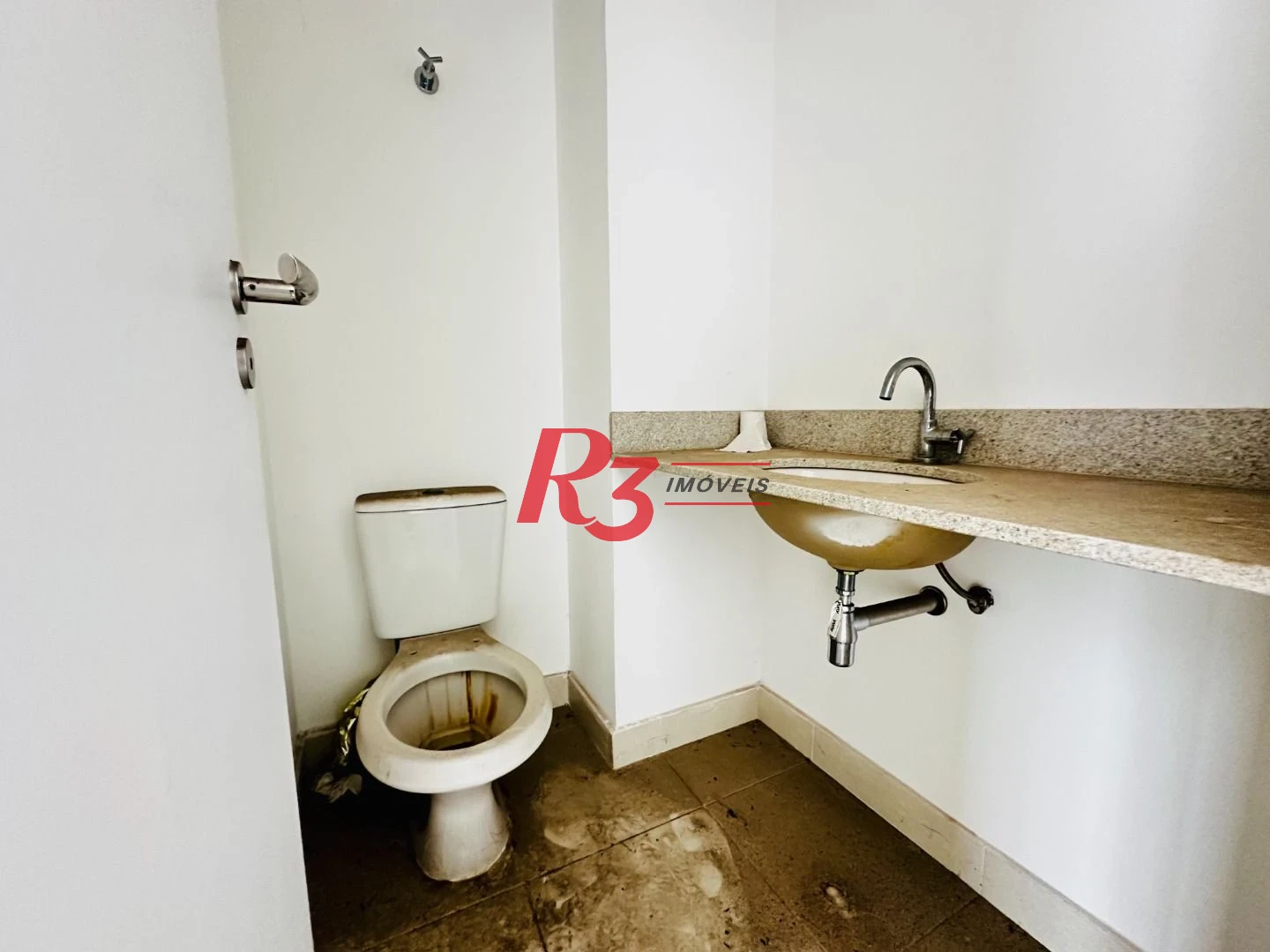 Apartamento com 3 dormitórios à venda, 193 m² por R$ 2.650.000,00 - Pompéia - Santos/SP