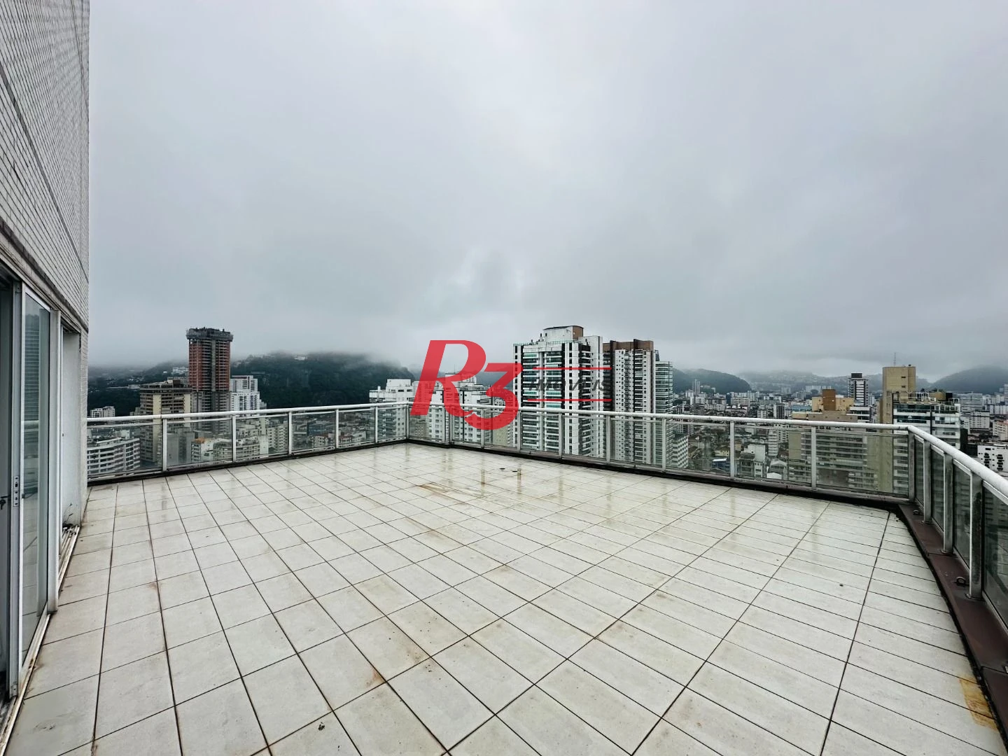 Apartamento com 3 dormitórios à venda, 193 m² por R$ 2.650.000,00 - Pompéia - Santos/SP