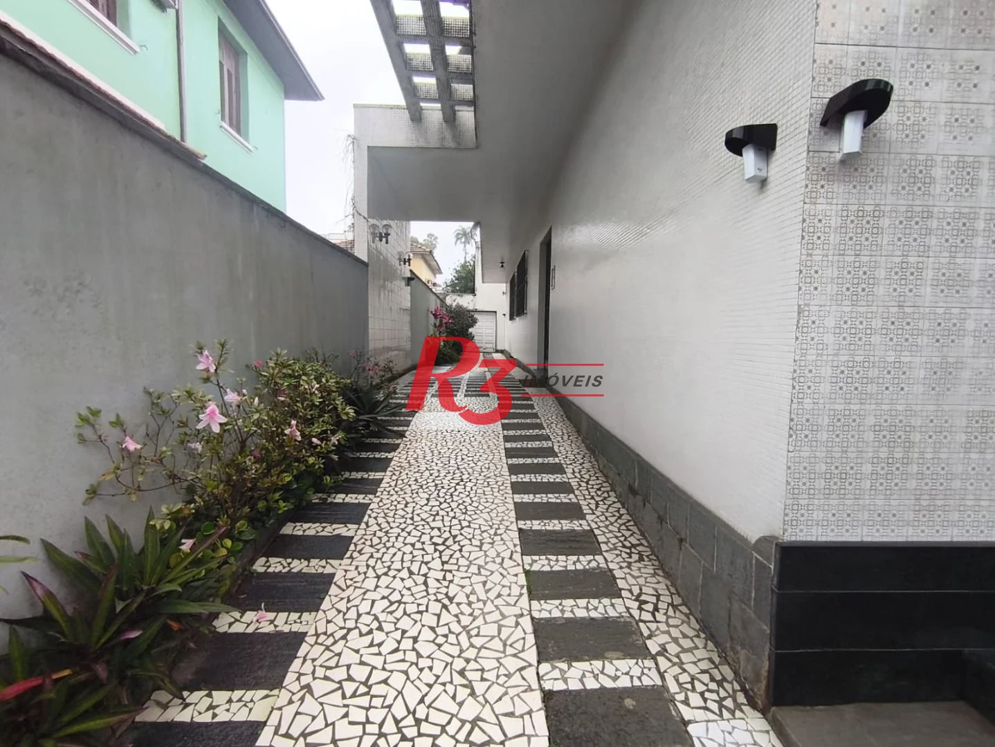 Terreno à venda, 500 m² por R$ 2.250.000,00 - Vila Matias - Santos/SP