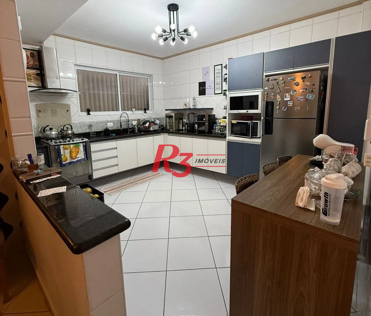 Sobrado à venda, 208 m² por R$ 1.590.000,00 - Campo Grande - Santos/SP