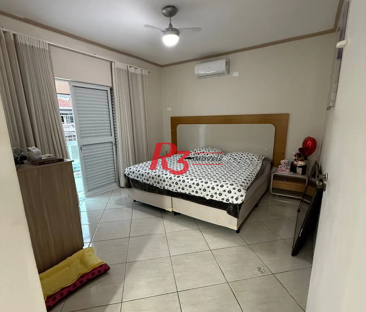 Sobrado à venda, 208 m² por R$ 1.590.000,00 - Campo Grande - Santos/SP