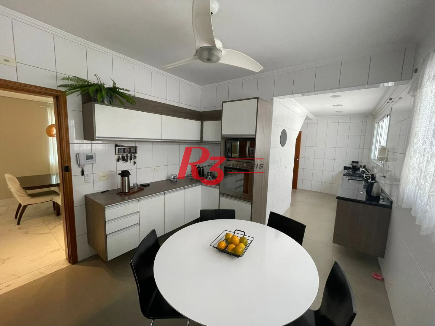 Sobrado, 334 m² - venda por R$ 2.350.000,00 ou aluguel por R$ 18.000,00/mês - Boqueirão - Santos/SP