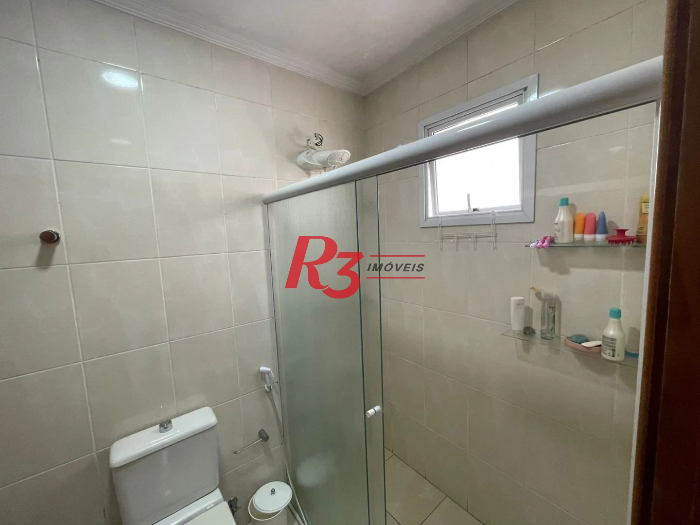 Sobrado, 334 m² - venda por R$ 2.350.000,00 ou aluguel por R$ 18.000,00/mês - Boqueirão - Santos/SP