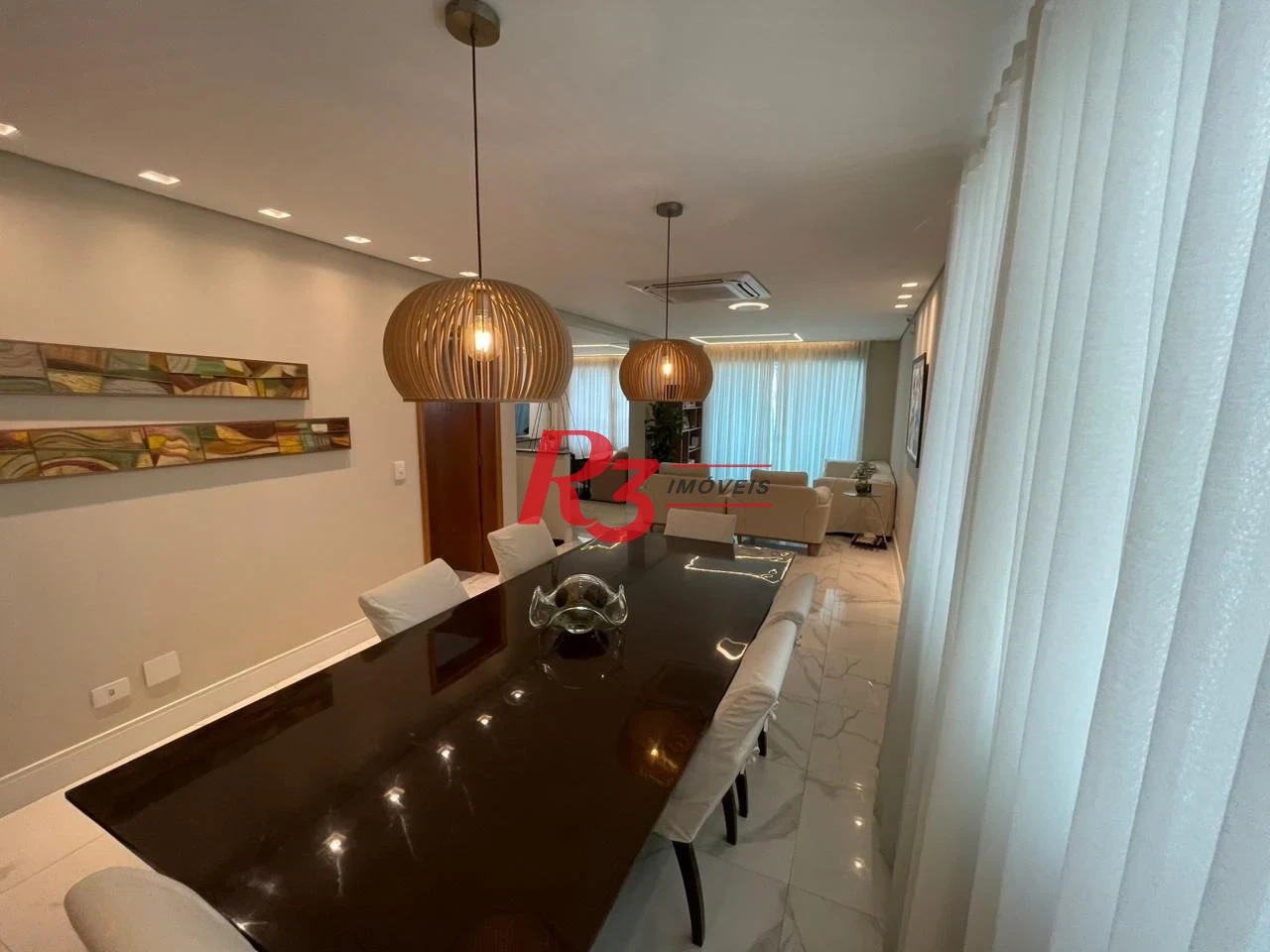 Sobrado, 334 m² - venda por R$ 2.350.000,00 ou aluguel por R$ 18.000,00/mês - Boqueirão - Santos/SP