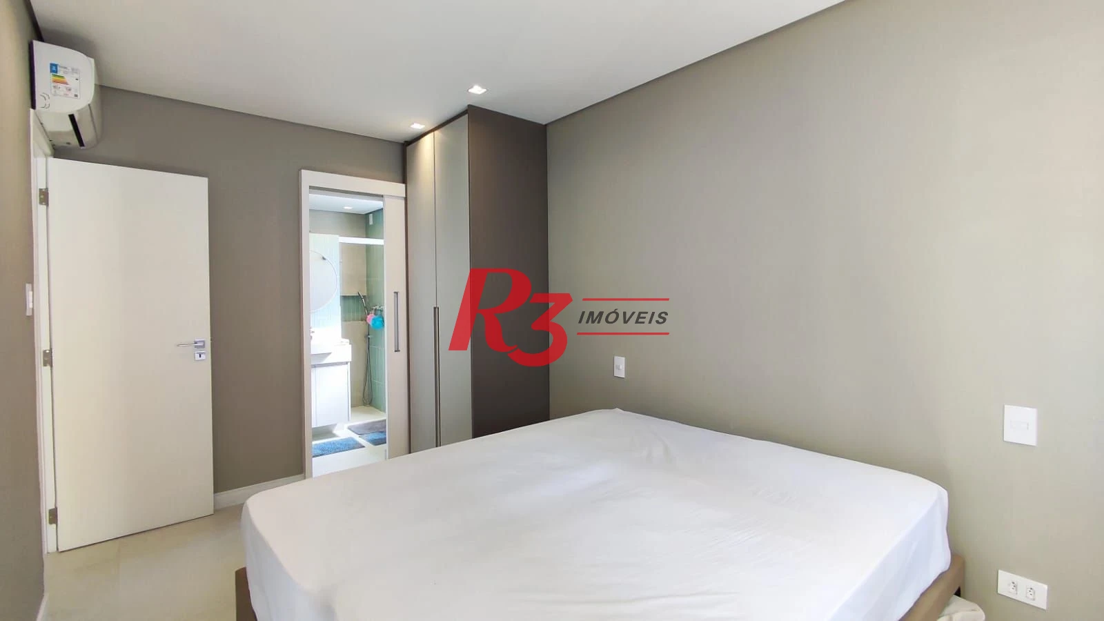 Apartamento com 1 dormitório à venda, 73 m² por R$ 600.000,00 - José Menino - Santos/SP