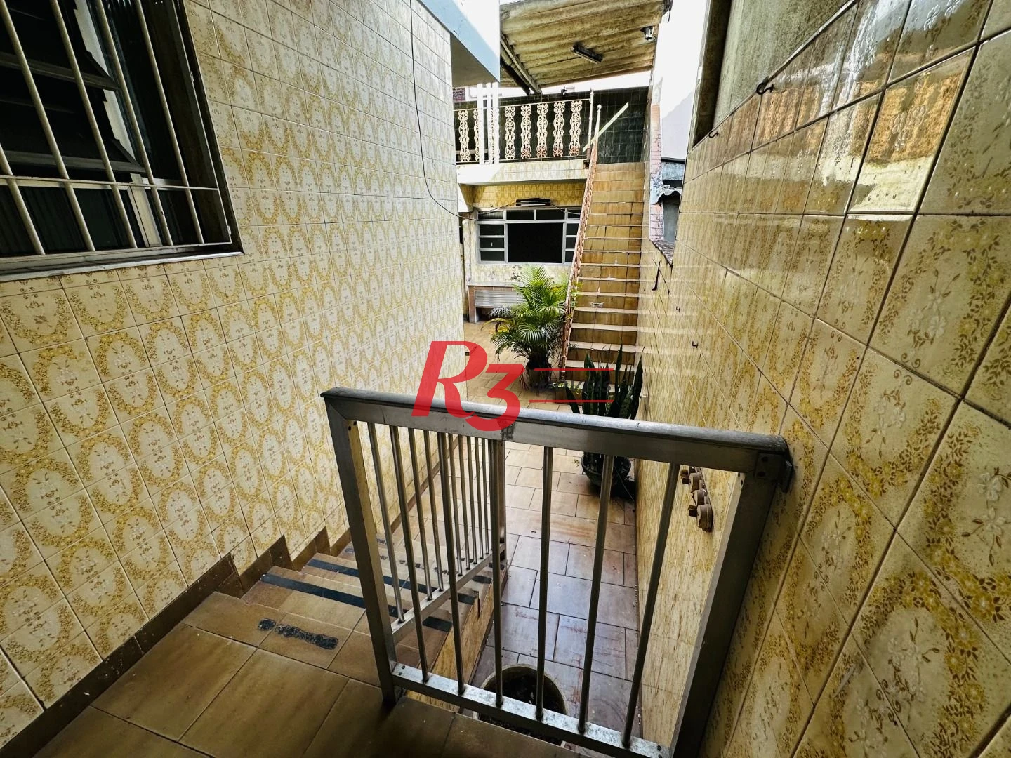 Sobrado com 3 dormitórios à venda, 248 m² por R$ 1.200.000,00 - Vila Belmiro - Santos/SP