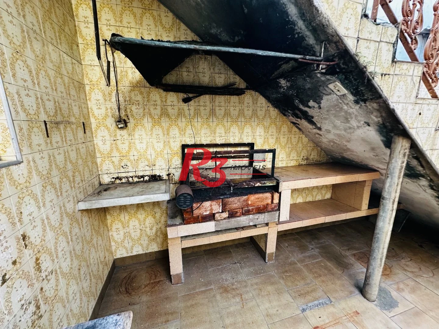Sobrado com 3 dormitórios à venda, 248 m² por R$ 1.200.000,00 - Vila Belmiro - Santos/SP